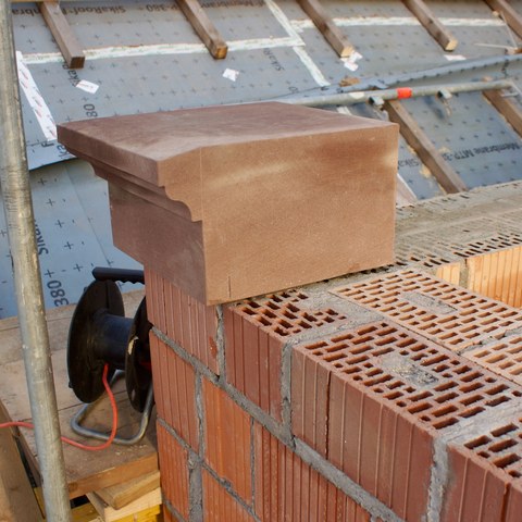 C14 Der Eckstein sitzt. Vergrösserte Ansicht